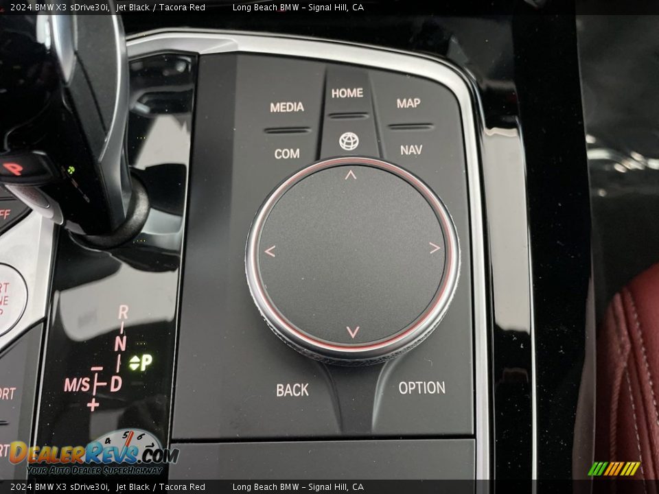 Controls of 2024 BMW X3 sDrive30i Photo #24