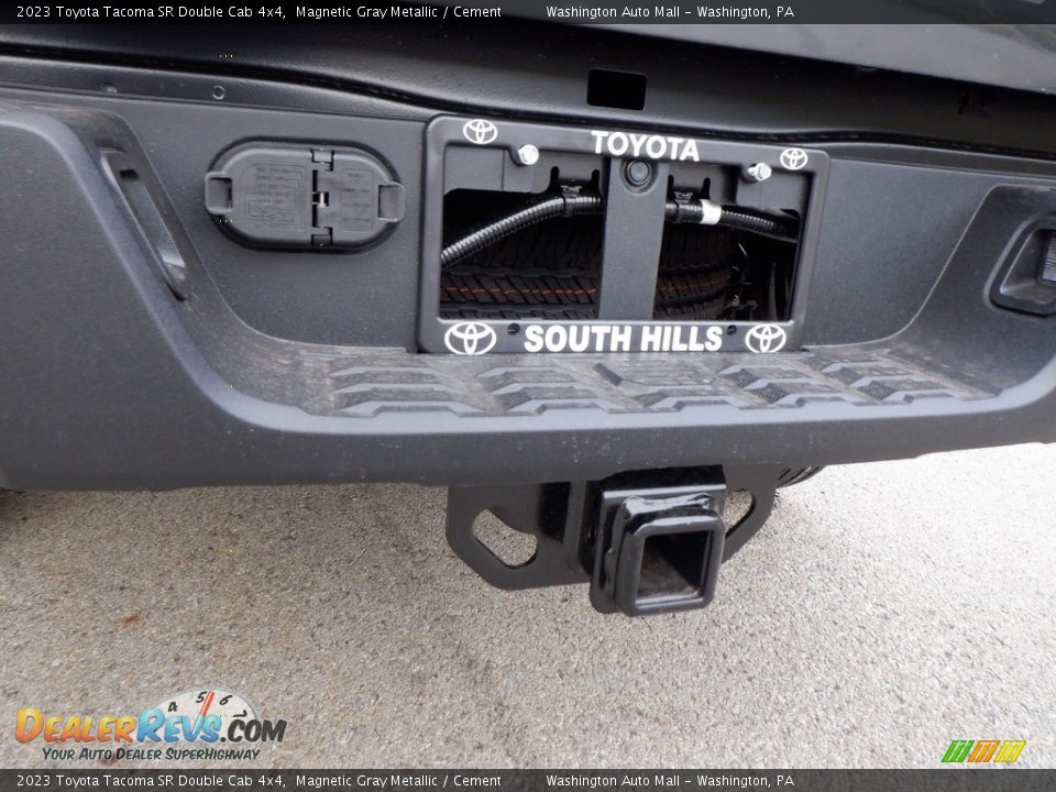 2023 Toyota Tacoma SR Double Cab 4x4 Magnetic Gray Metallic / Cement Photo #7