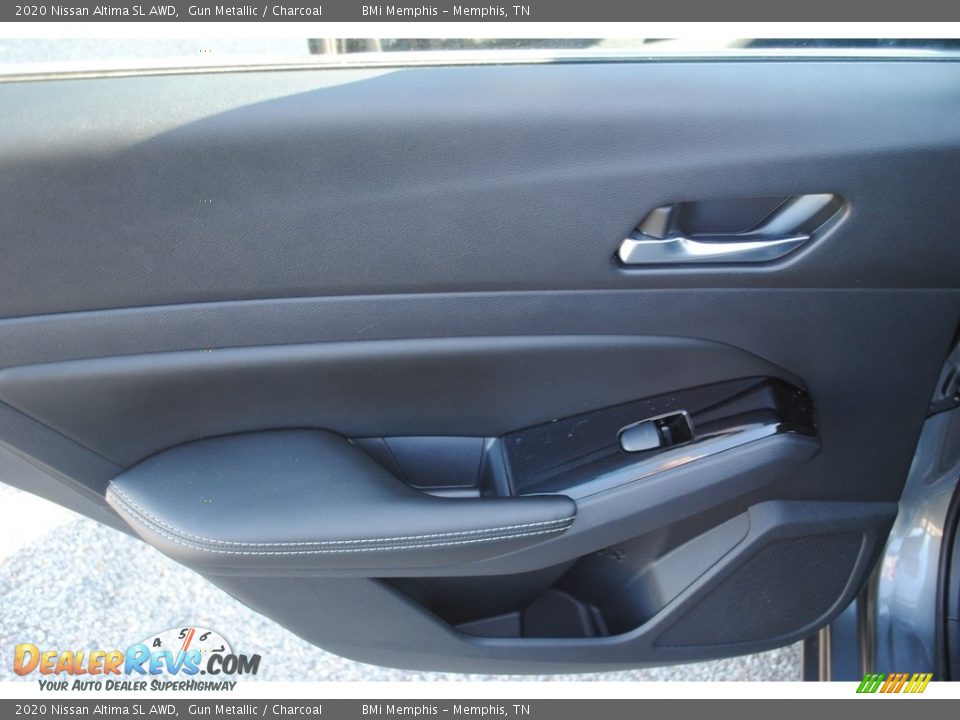 Door Panel of 2020 Nissan Altima SL AWD Photo #21