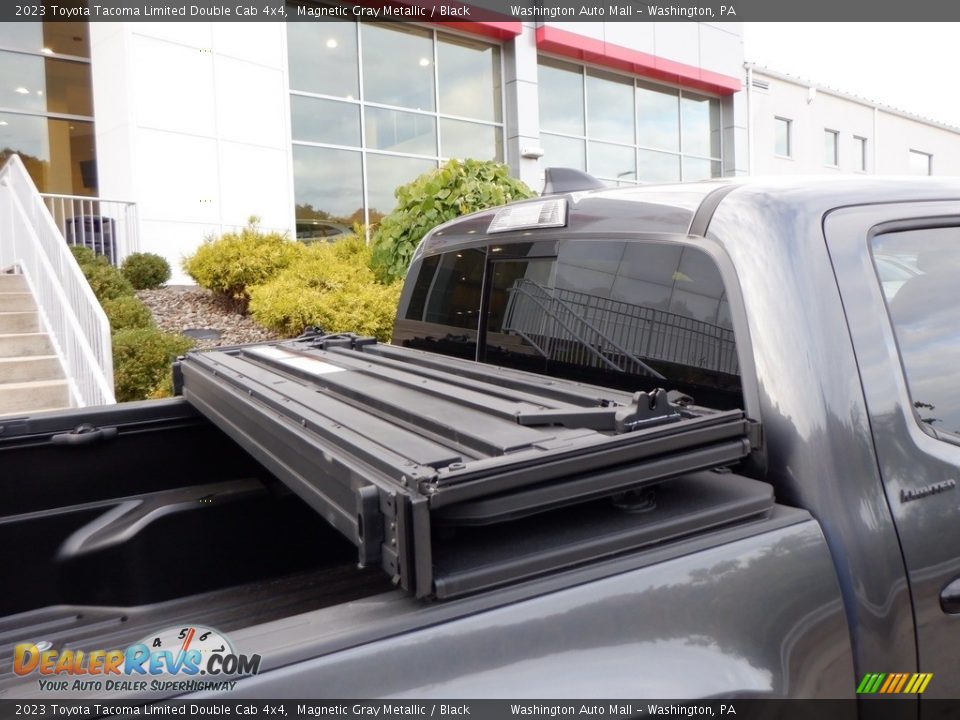 2023 Toyota Tacoma Limited Double Cab 4x4 Magnetic Gray Metallic / Black Photo #15