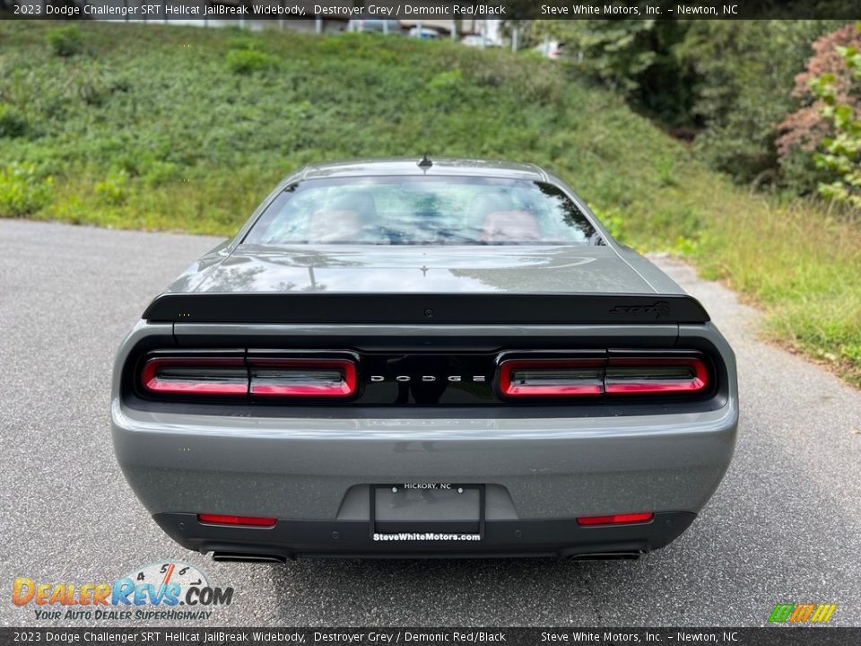 2023 Dodge Challenger SRT Hellcat JailBreak Widebody Destroyer Grey / Demonic Red/Black Photo #7