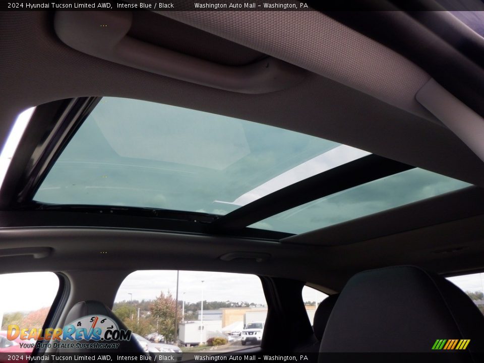 Sunroof of 2024 Hyundai Tucson Limited AWD Photo #9