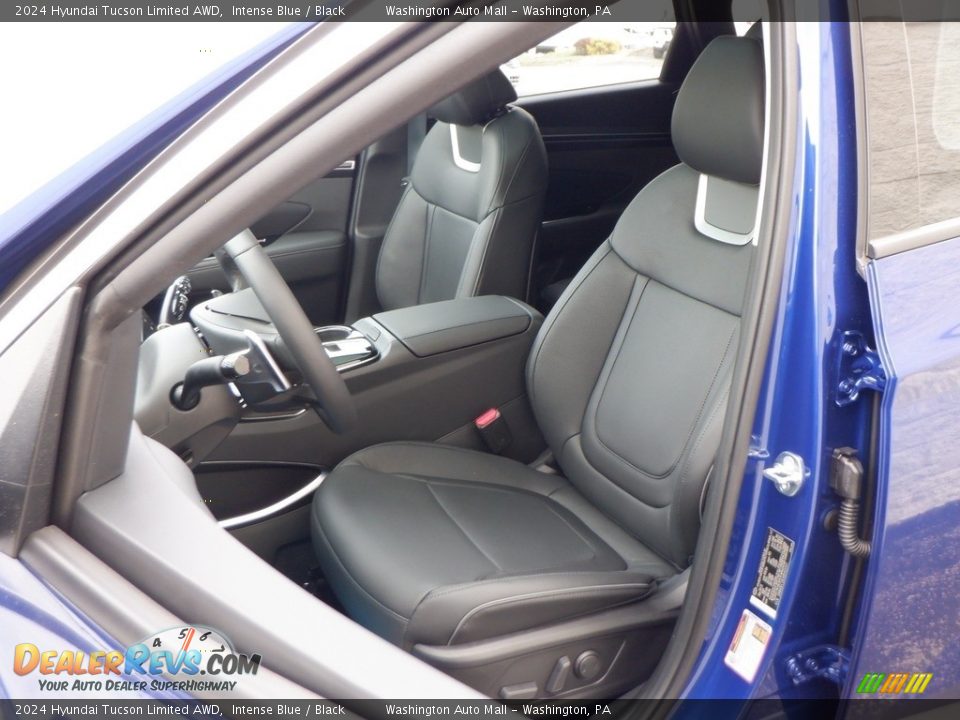 Front Seat of 2024 Hyundai Tucson Limited AWD Photo #15