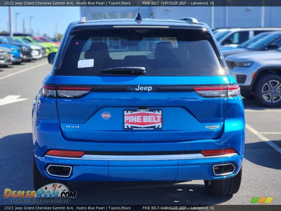 2023 Jeep Grand Cherokee Summit 4x4 Hydro Blue Pearl / Tupelo/Black Photo #6