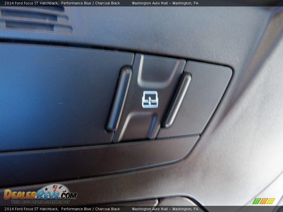2014 Ford Focus ST Hatchback Performance Blue / Charcoal Black Photo #17