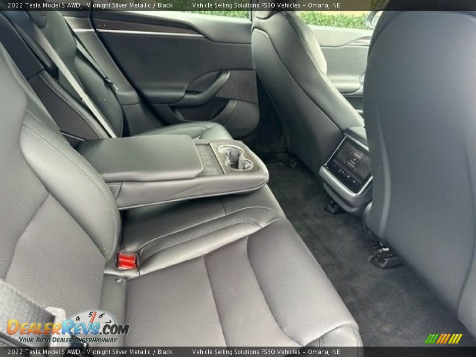 Rear Seat of 2022 Tesla Model S AWD Photo #9