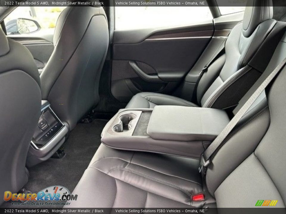 Rear Seat of 2022 Tesla Model S AWD Photo #11