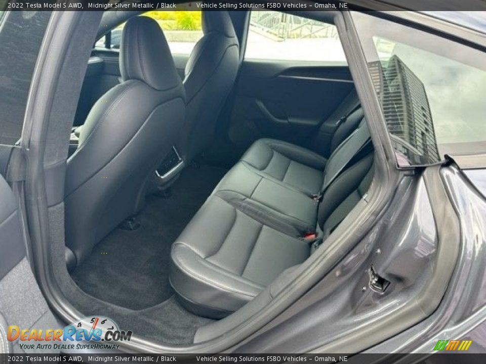 Rear Seat of 2022 Tesla Model S AWD Photo #12