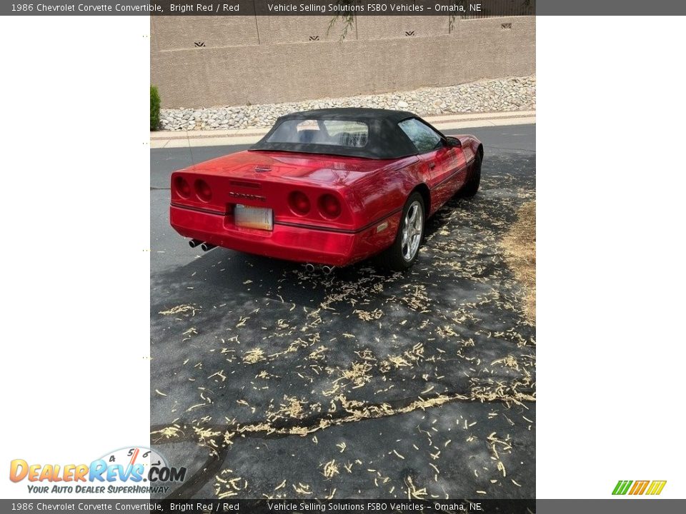 1986 Chevrolet Corvette Convertible Bright Red / Red Photo #2