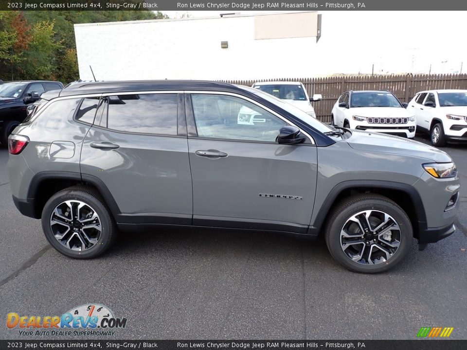2023 Jeep Compass Limited 4x4 Sting-Gray / Black Photo #7