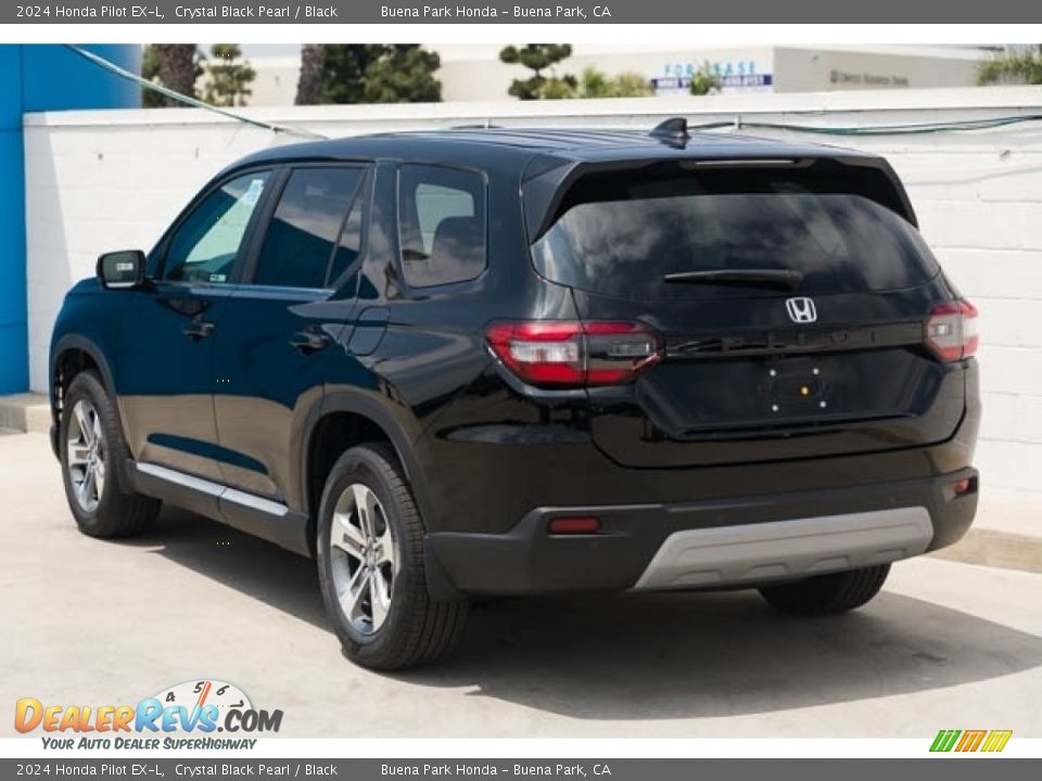 2024 Honda Pilot EX-L Crystal Black Pearl / Black Photo #2