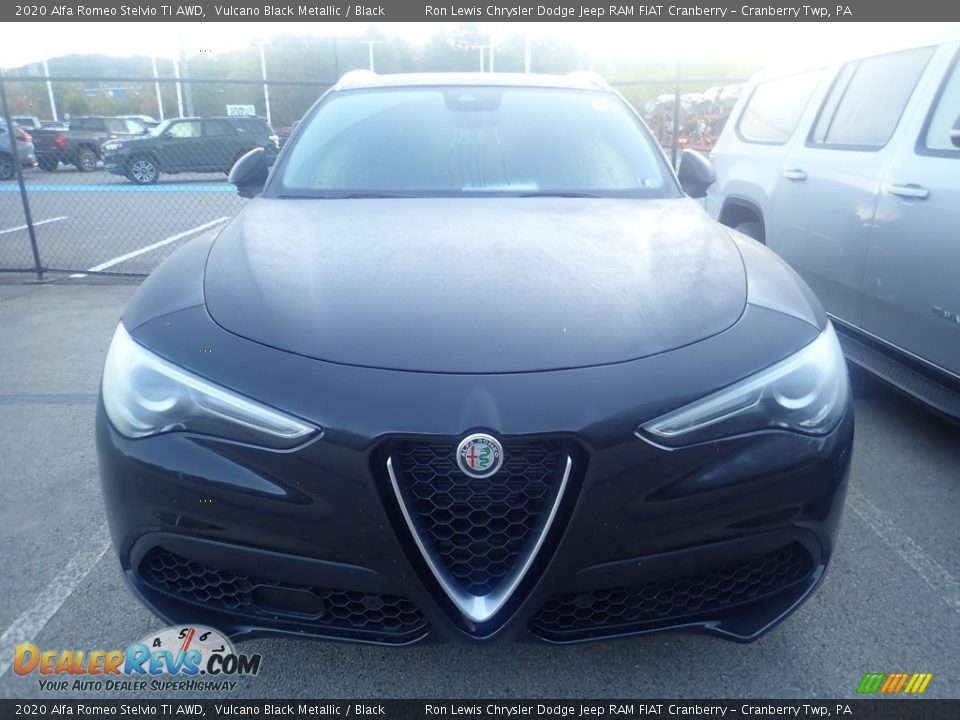 2020 Alfa Romeo Stelvio TI AWD Vulcano Black Metallic / Black Photo #3