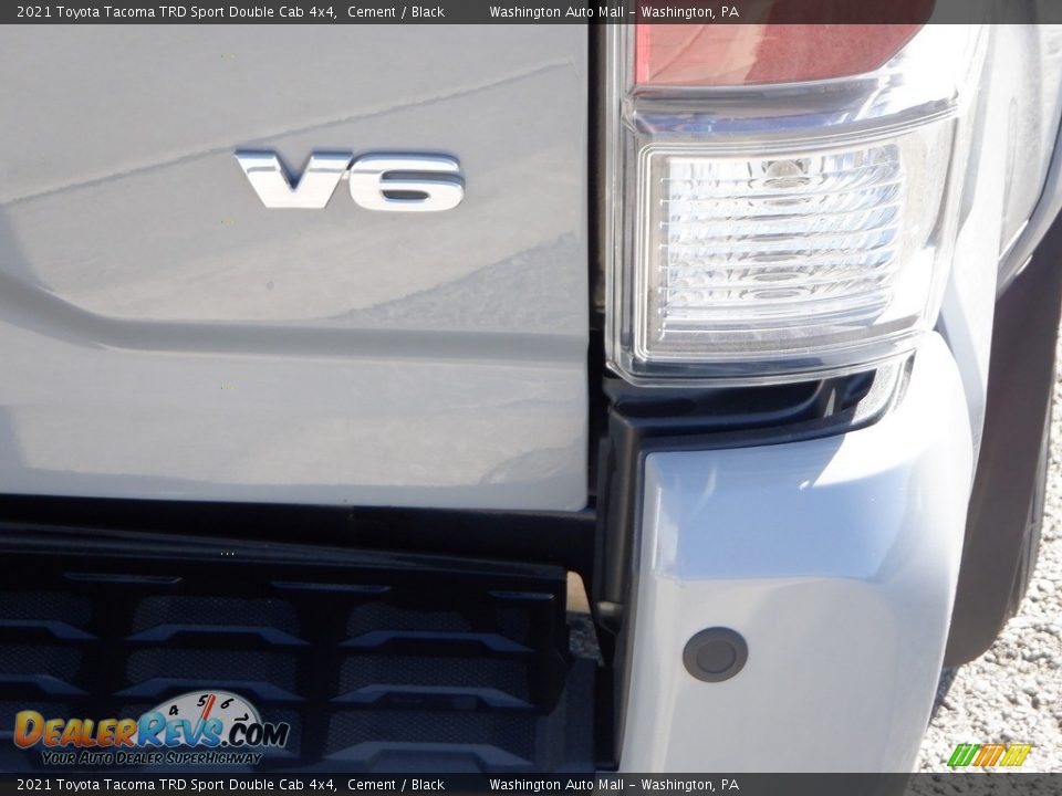 2021 Toyota Tacoma TRD Sport Double Cab 4x4 Cement / Black Photo #12