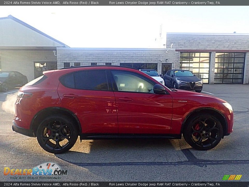 2024 Alfa Romeo Stelvio Veloce AWD Alfa Rosso (Red) / Black Photo #7