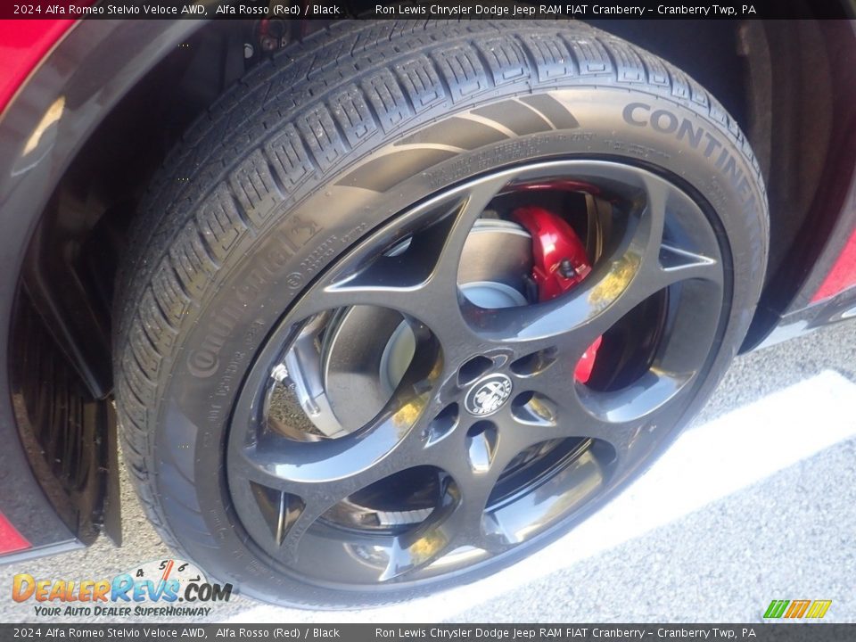 2024 Alfa Romeo Stelvio Veloce AWD Wheel Photo #9