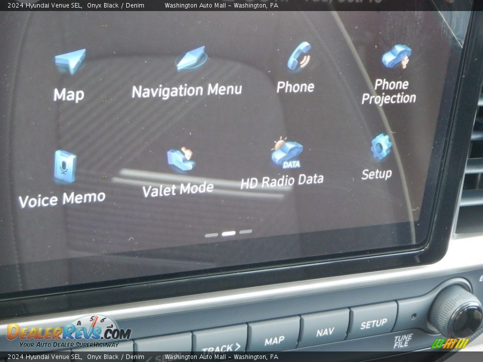2024 Hyundai Venue SEL Onyx Black / Denim Photo #20