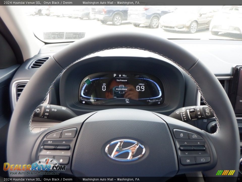 2024 Hyundai Venue SEL Steering Wheel Photo #23