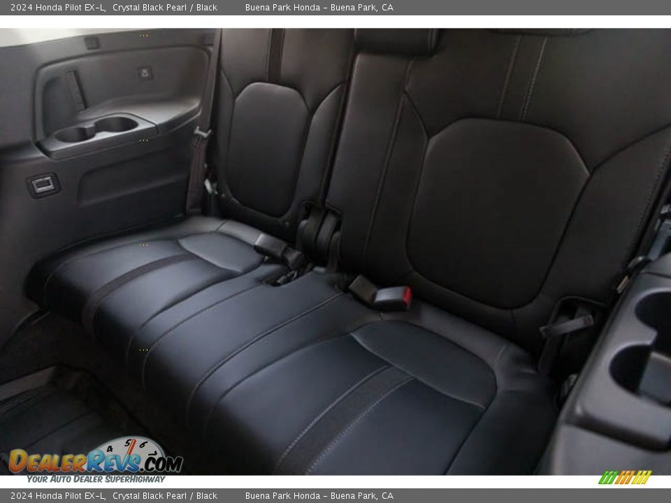 Rear Seat of 2024 Honda Pilot EX-L Photo #24