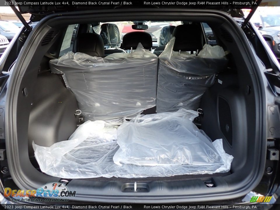 2023 Jeep Compass Latitude Lux 4x4 Trunk Photo #5