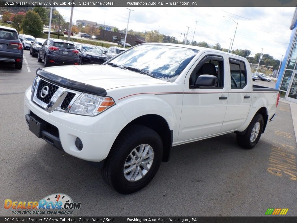 2019 Nissan Frontier SV Crew Cab 4x4 Glacier White / Steel Photo #14