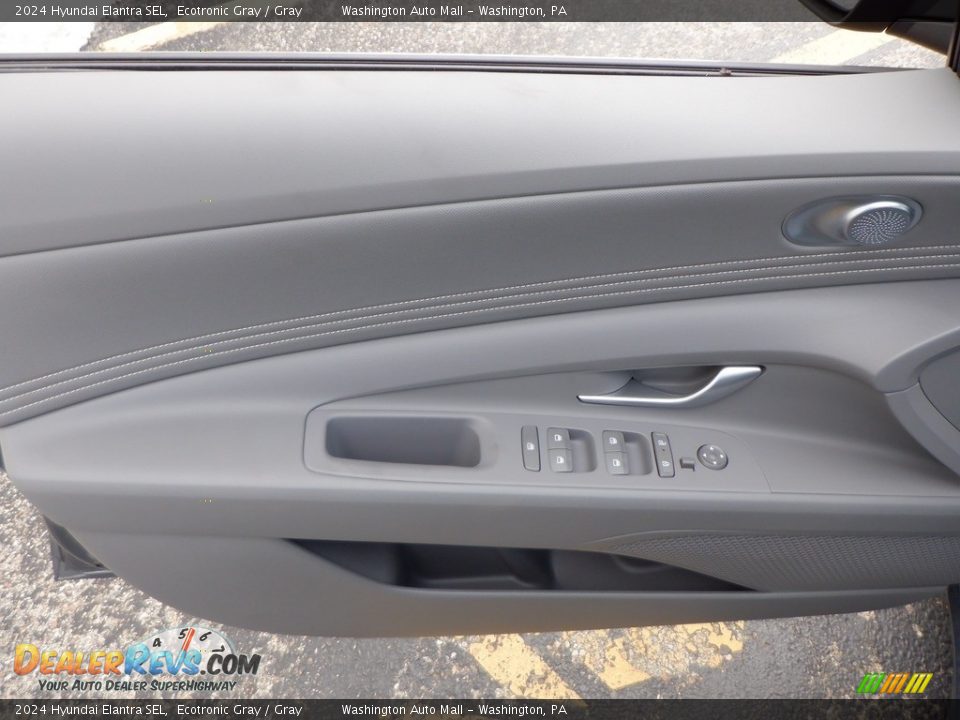 Door Panel of 2024 Hyundai Elantra SEL Photo #9