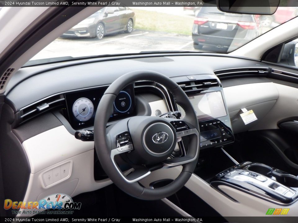 Dashboard of 2024 Hyundai Tucson Limited AWD Photo #10