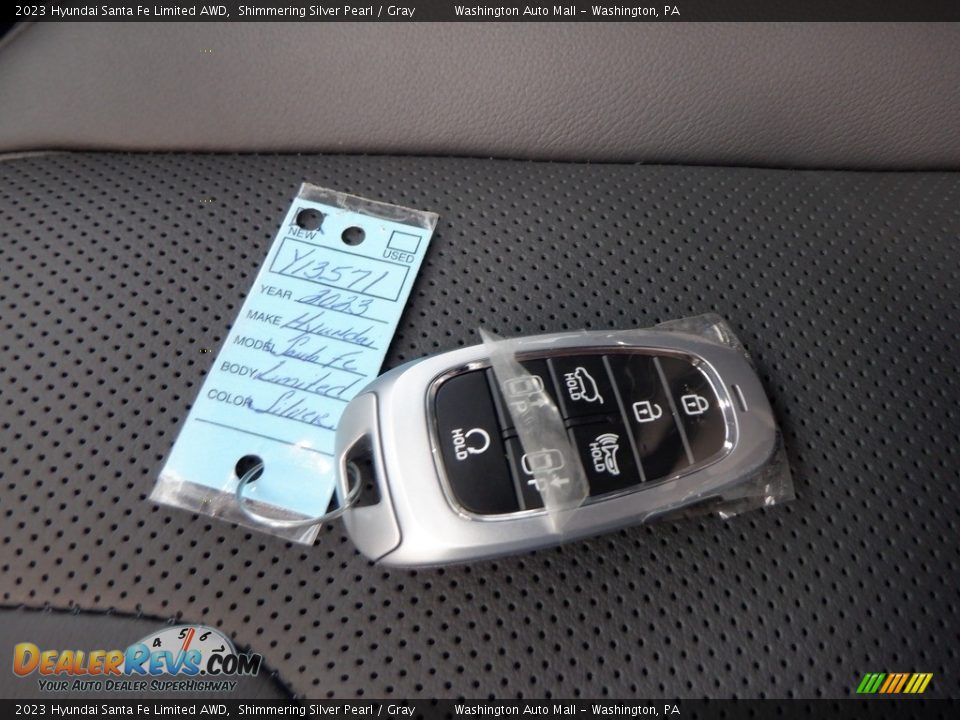 Keys of 2023 Hyundai Santa Fe Limited AWD Photo #34