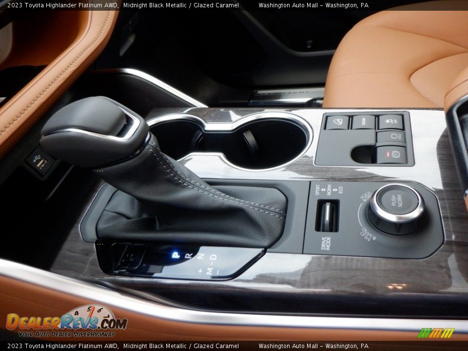 2023 Toyota Highlander Platinum AWD Shifter Photo #16