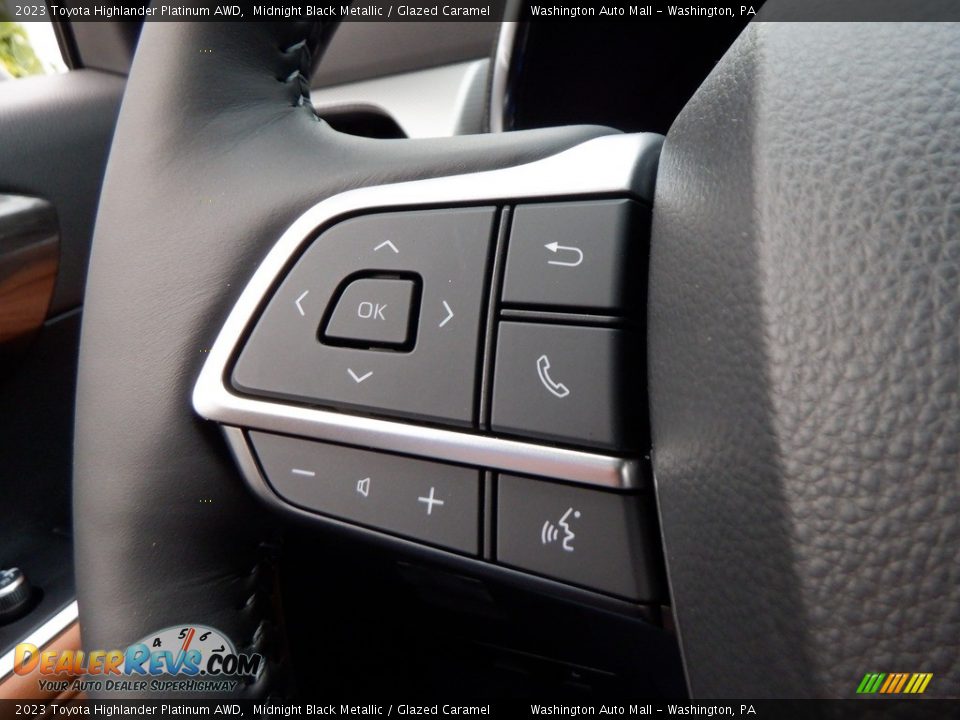 2023 Toyota Highlander Platinum AWD Steering Wheel Photo #25