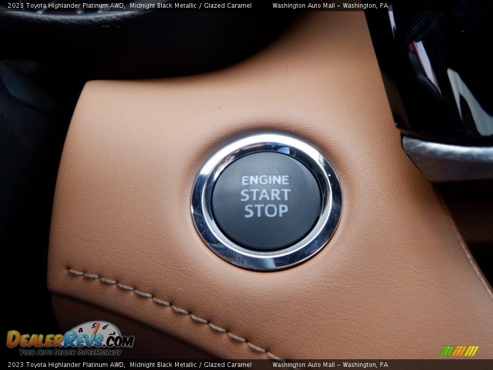 Controls of 2023 Toyota Highlander Platinum AWD Photo #27