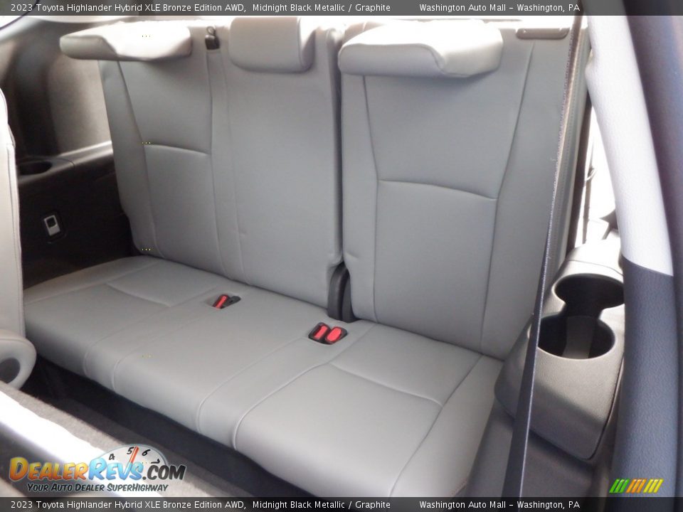 Rear Seat of 2023 Toyota Highlander Hybrid XLE Bronze Edition AWD Photo #31