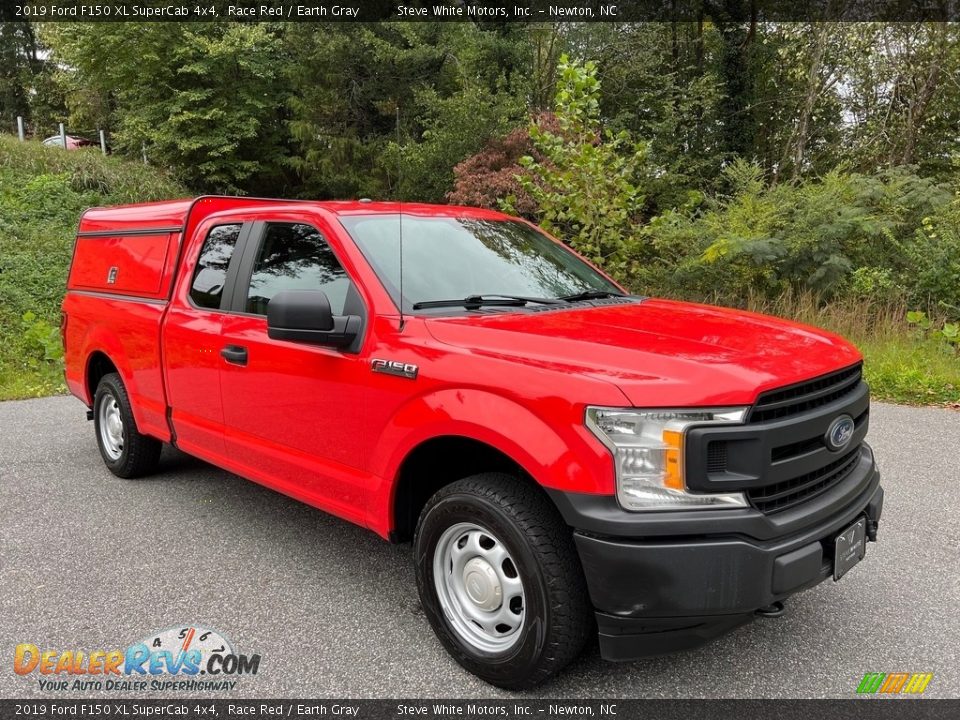2019 Ford F150 XL SuperCab 4x4 Race Red / Earth Gray Photo #4