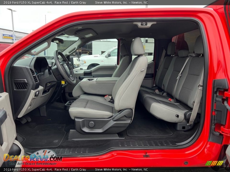Earth Gray Interior - 2019 Ford F150 XL SuperCab 4x4 Photo #21
