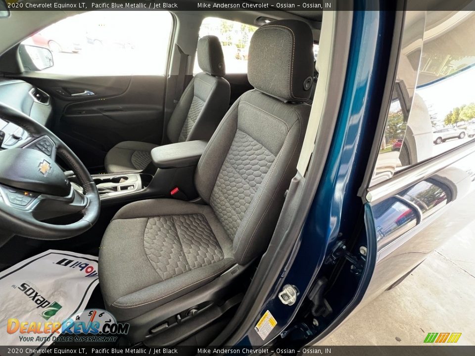 2020 Chevrolet Equinox LT Pacific Blue Metallic / Jet Black Photo #15