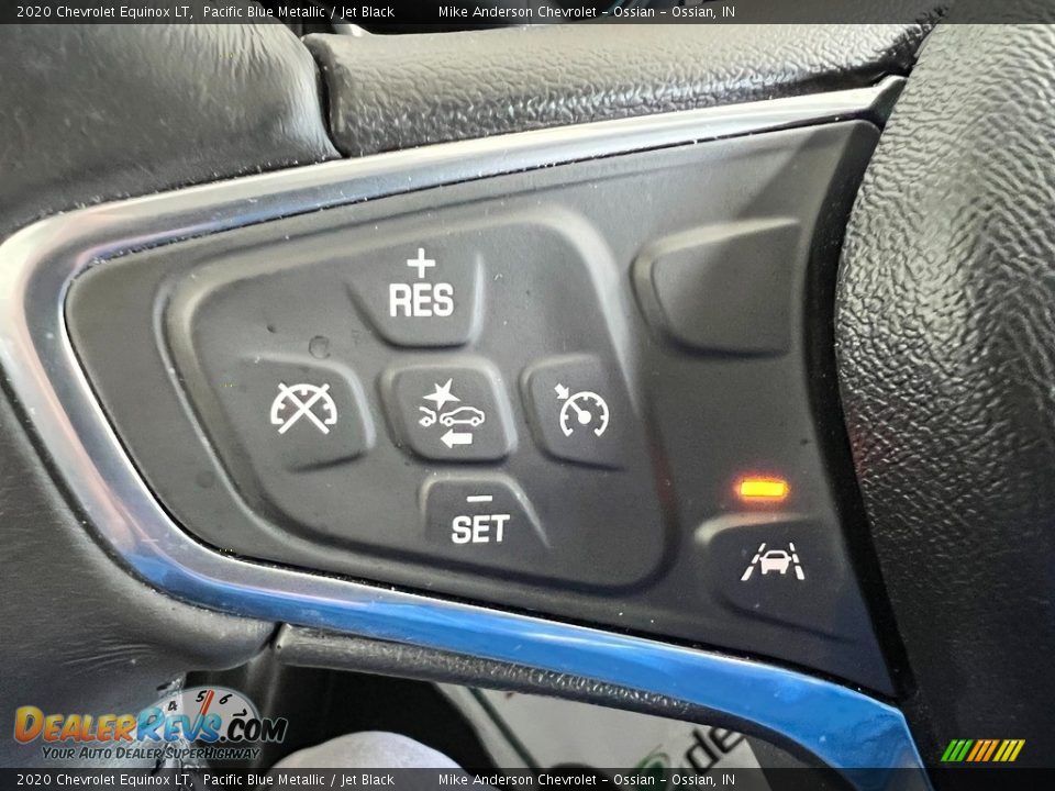 2020 Chevrolet Equinox LT Steering Wheel Photo #18