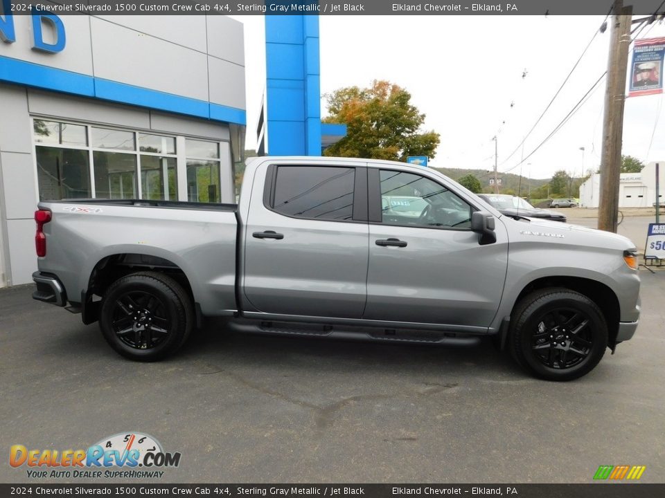 2024 Chevrolet Silverado 1500 Custom Crew Cab 4x4 Sterling Gray Metallic / Jet Black Photo #7