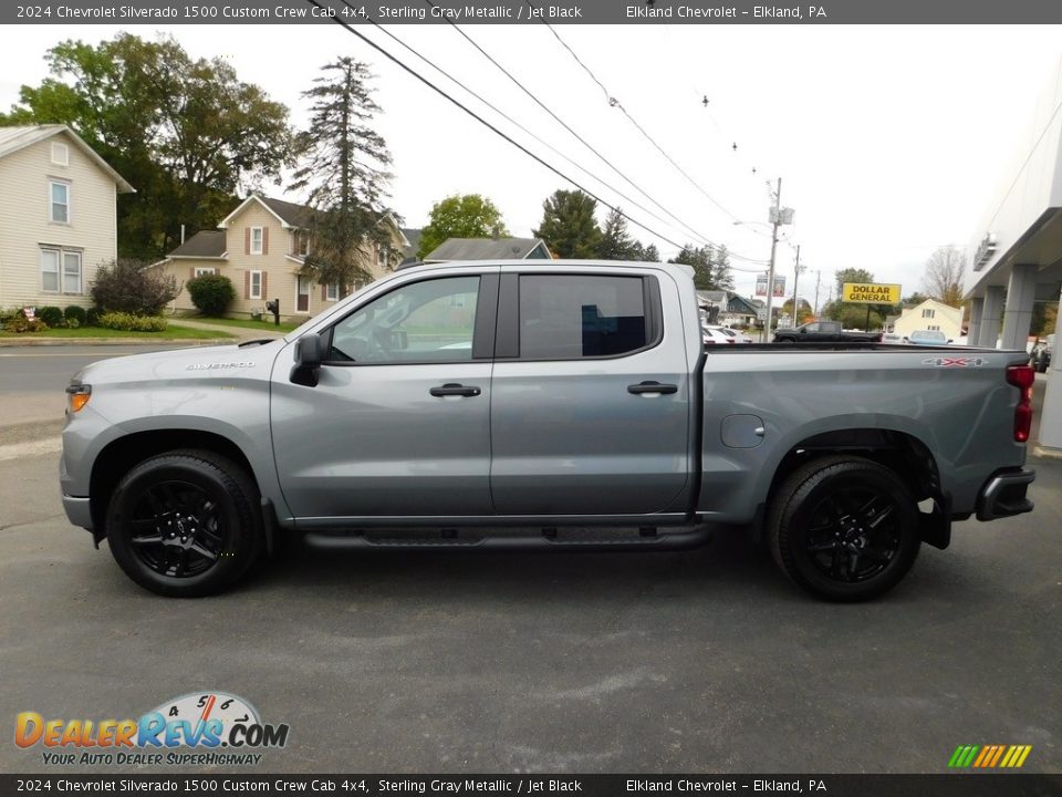 Sterling Gray Metallic 2024 Chevrolet Silverado 1500 Custom Crew Cab 4x4 Photo #12