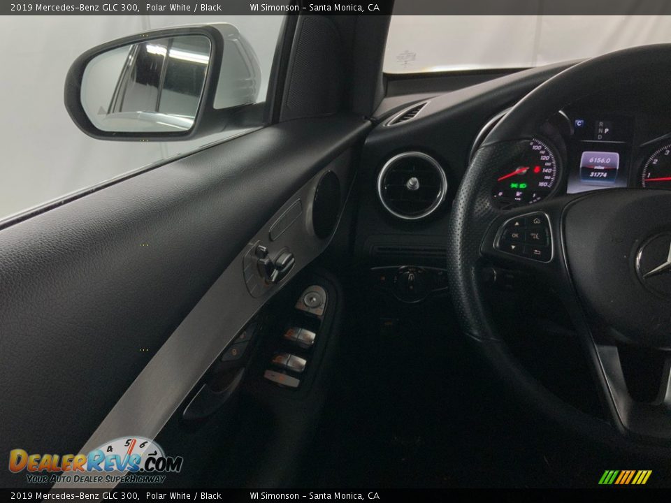 2019 Mercedes-Benz GLC 300 Polar White / Black Photo #25