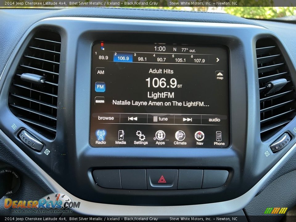 Audio System of 2014 Jeep Cherokee Latitude 4x4 Photo #22