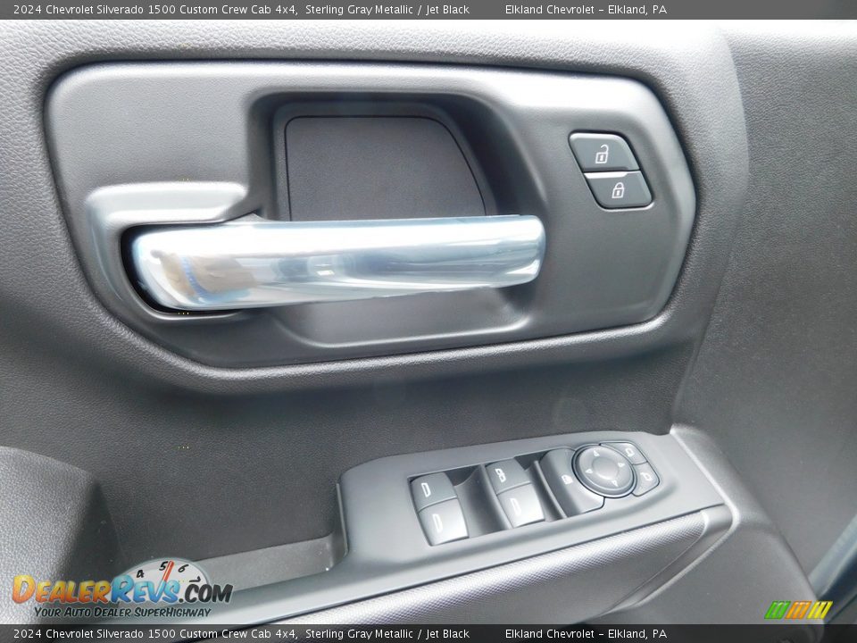 Door Panel of 2024 Chevrolet Silverado 1500 Custom Crew Cab 4x4 Photo #18
