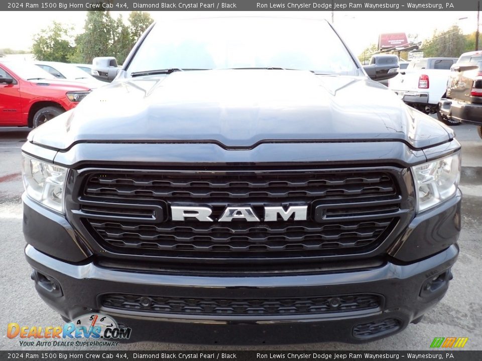 2024 Ram 1500 Big Horn Crew Cab 4x4 Diamond Black Crystal Pearl / Black Photo #9