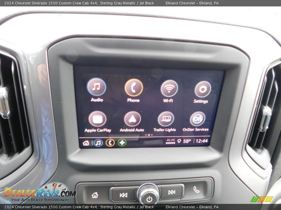 Controls of 2024 Chevrolet Silverado 1500 Custom Crew Cab 4x4 Photo #29