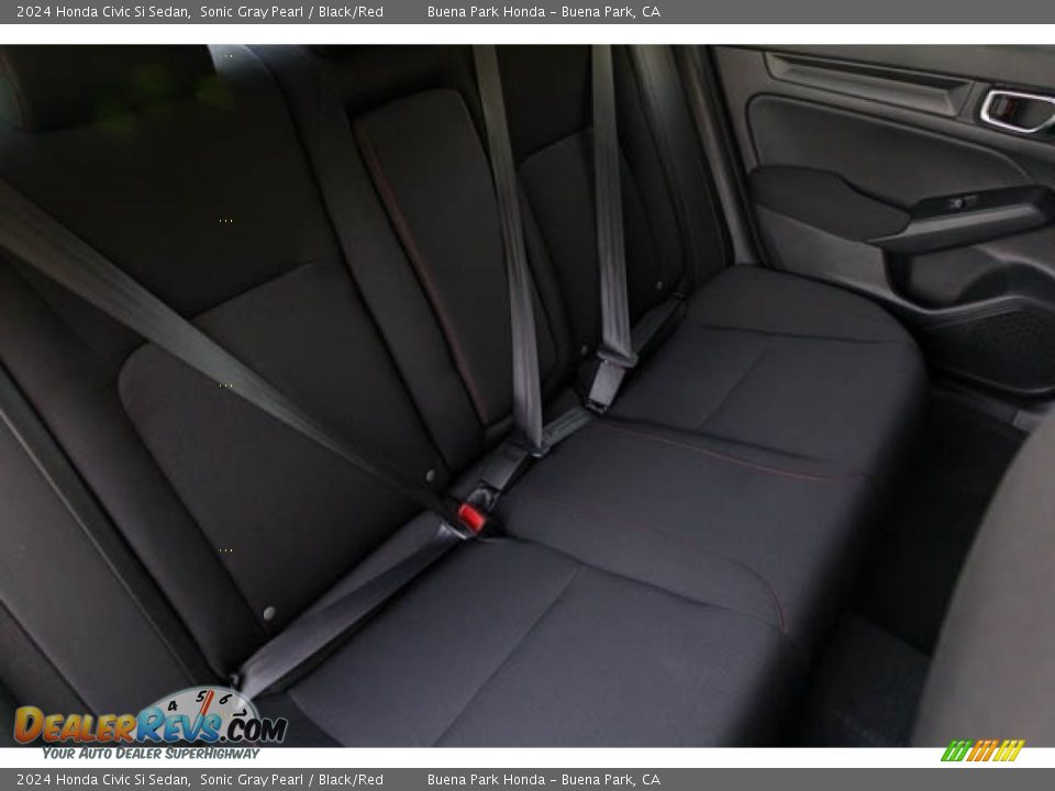 Rear Seat of 2024 Honda Civic Si Sedan Photo #22