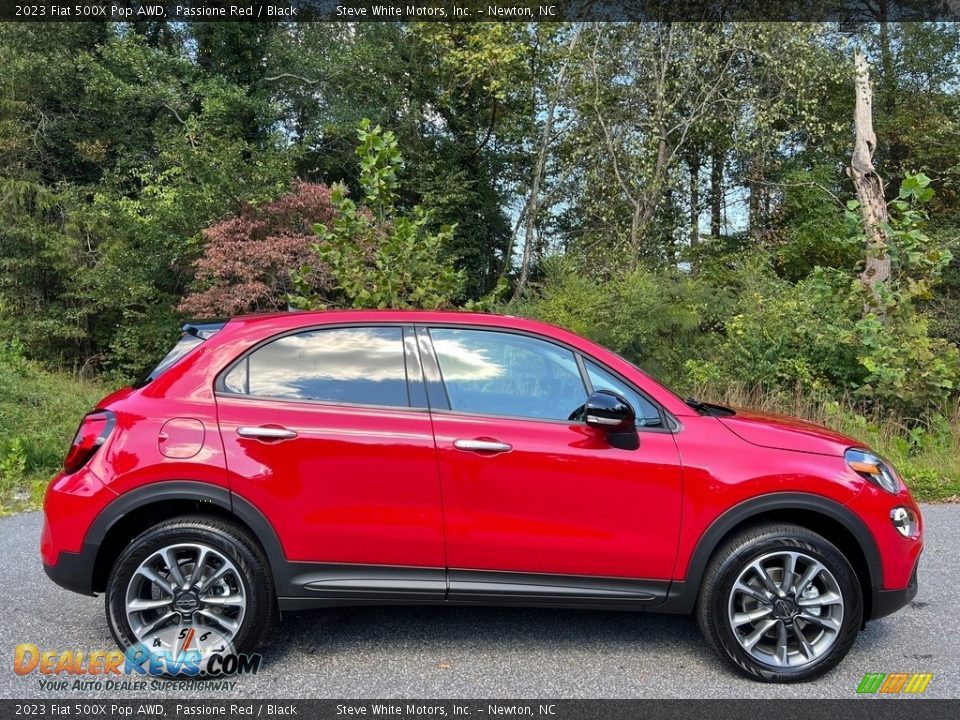 Passione Red 2023 Fiat 500X Pop AWD Photo #5