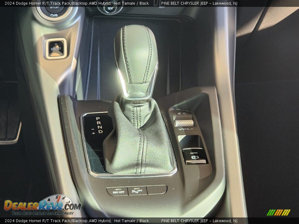 2024 Dodge Hornet R/T Track Pack/Blacktop AWD Hybrid Shifter Photo #7