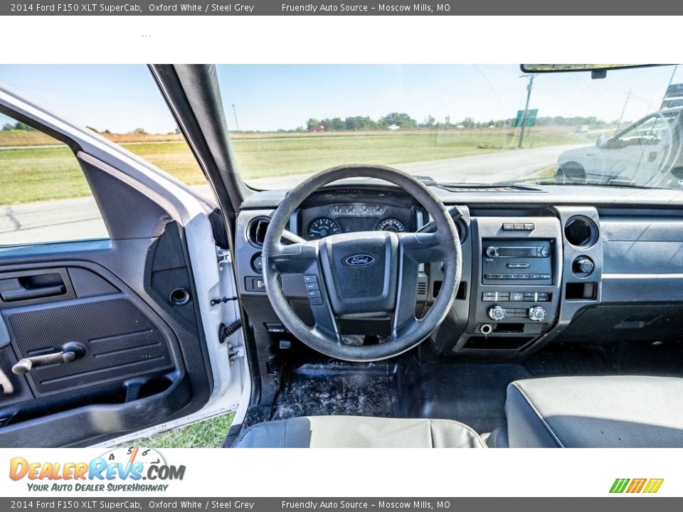 2014 Ford F150 XLT SuperCab Oxford White / Steel Grey Photo #25