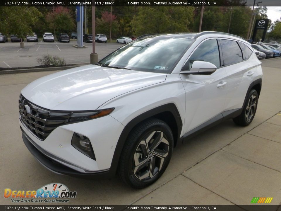 Front 3/4 View of 2024 Hyundai Tucson Limited AWD Photo #7