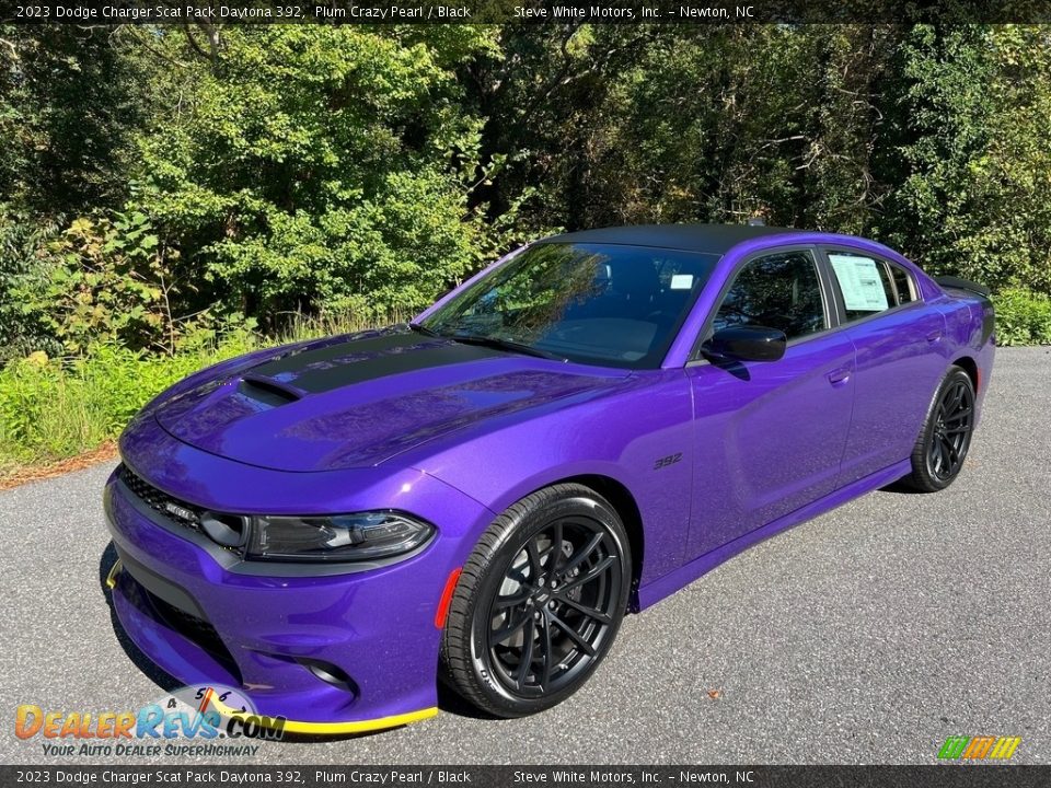 Plum Crazy Pearl 2023 Dodge Charger Scat Pack Daytona 392 Photo #2