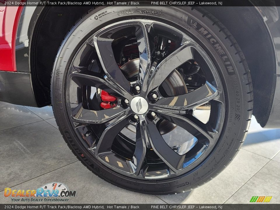 2024 Dodge Hornet R/T Track Pack/Blacktop AWD Hybrid Wheel Photo #14
