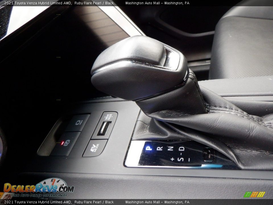 2021 Toyota Venza Hybrid Limited AWD Shifter Photo #27